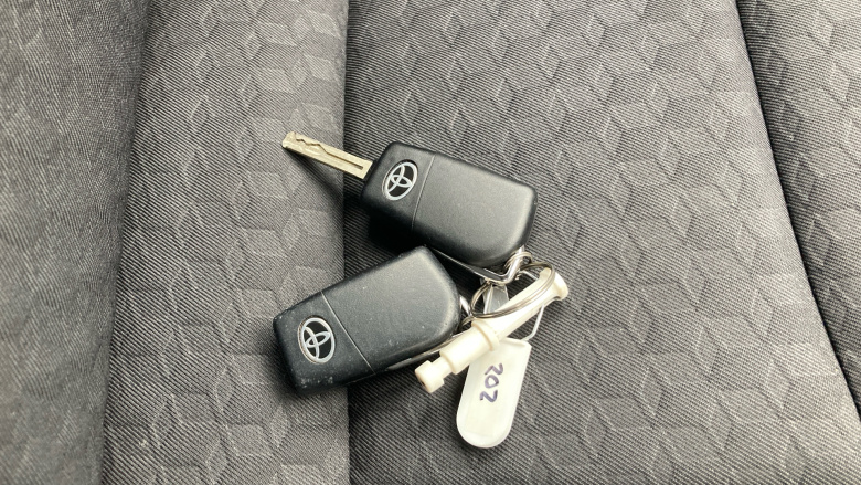 Toyota Yaris 1.5 Hybrid Design 5dr CVT Hybrid Hatchback